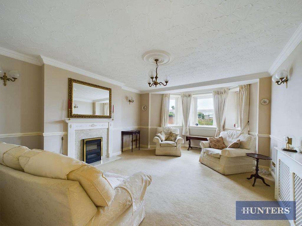 South Marine Drive, Bridlington 3 bed apartment for sale £195,000
