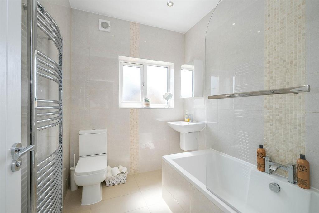 49 Brook Crescent-38 resized.jpg