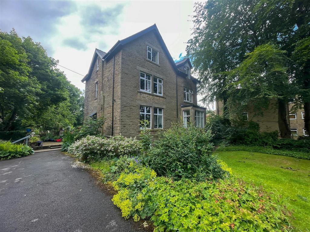 Park Road, Buxton 2 bed flat for sale £180,000