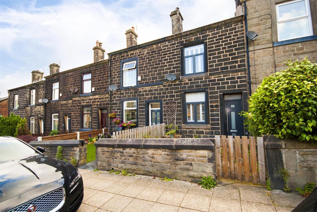Peel Brow, Ramsbottom, Bury 3 bed house £1,250 pcm (£288 pw)
