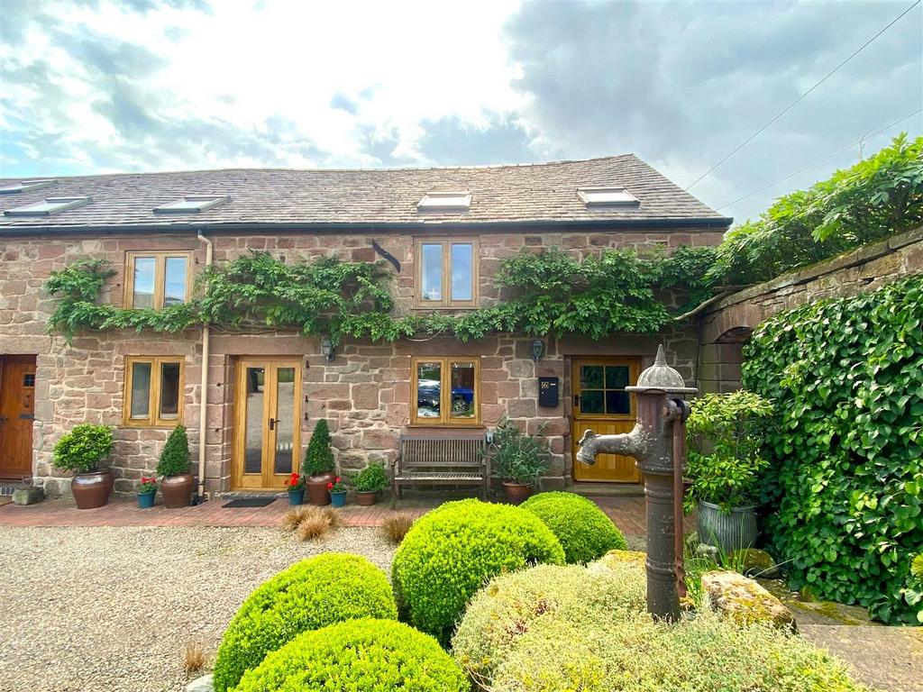 Stanton Upon Hine Heath, Shrewsbury 4 bed barn conversion £500,000