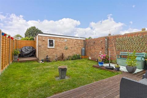 29 Boxgrove, Goring By Sea, Worthing, BN12 6BG