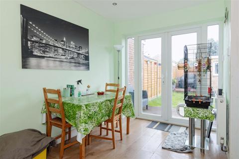 29 Boxgrove, Goring By Sea, Worthing, BN12 6BG
