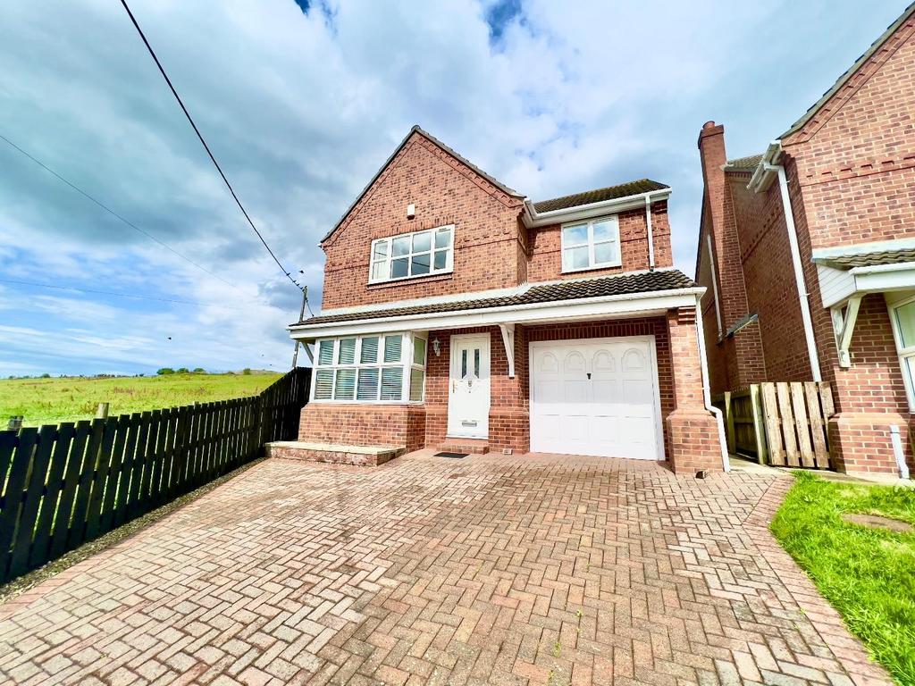 Quarrington Heights, Quarrington... 4 bed detached house £220,000