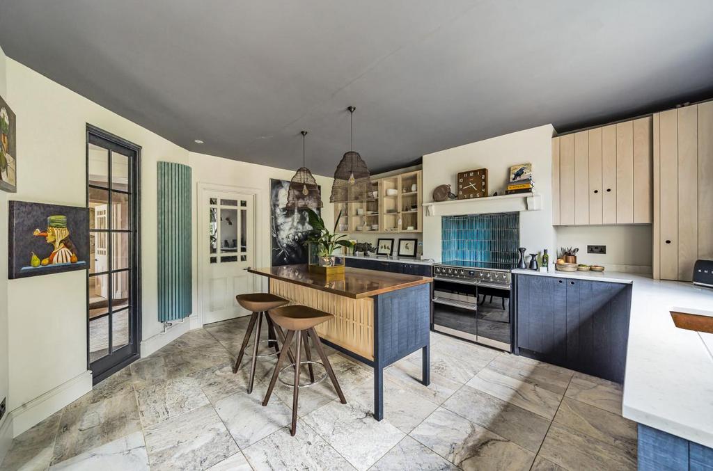 Hanbury House, West Langton Hall, Market Harborough 3 bed character