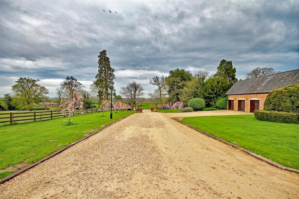 Langton hall drive