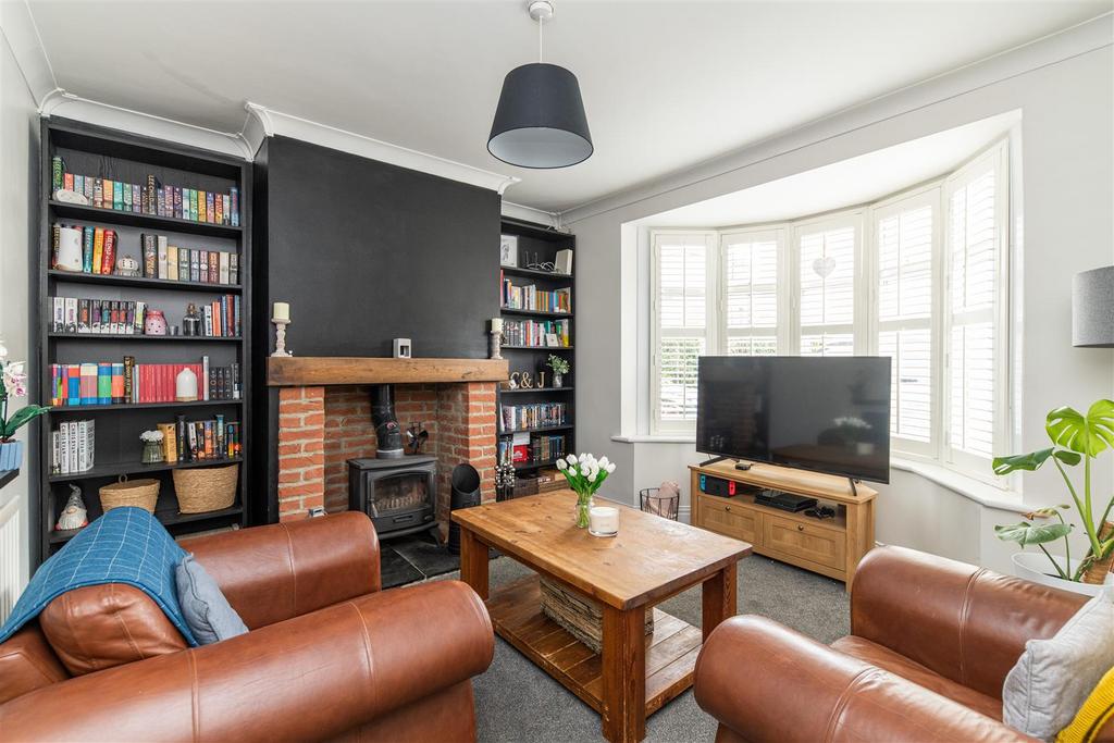 Bexley Avenue, Denton Burn, Newcastle... 2 bed semidetached house £