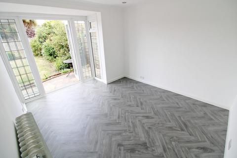 70 Heversham Road, Bexleyheath, DA7 5BQ