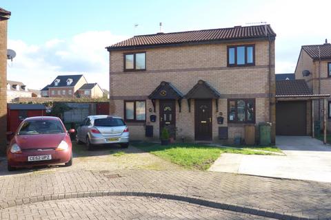 2 bedroom semi-detached house to rent, Cae Rhos, Caerffili, CF83 3JG