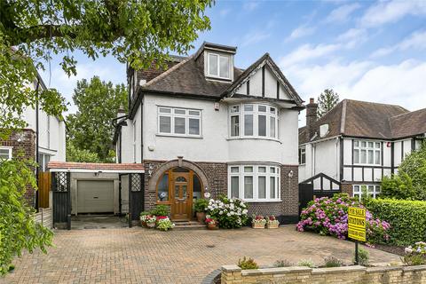 5 bedroom detached house for sale - Holmdene Avenue, Mill Hill, London, NW7