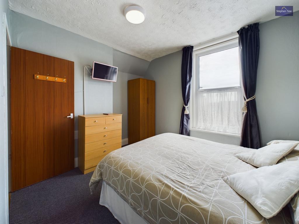 Bedroom 9