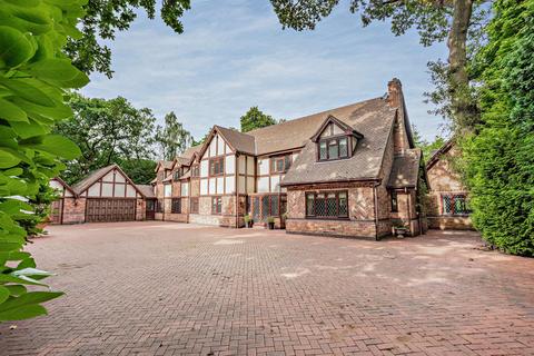 5 bedroom detached house for sale - Roman Road, Sutton Coldfield, Staffordshire, B74