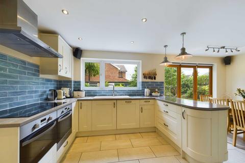 4 bedroom detached house for sale, Stratton Road, Princes Risborough HP27