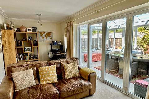 3 bedroom detached house for sale, Victoria Road, Milford on Sea, Lymington, Hampshire, SO41