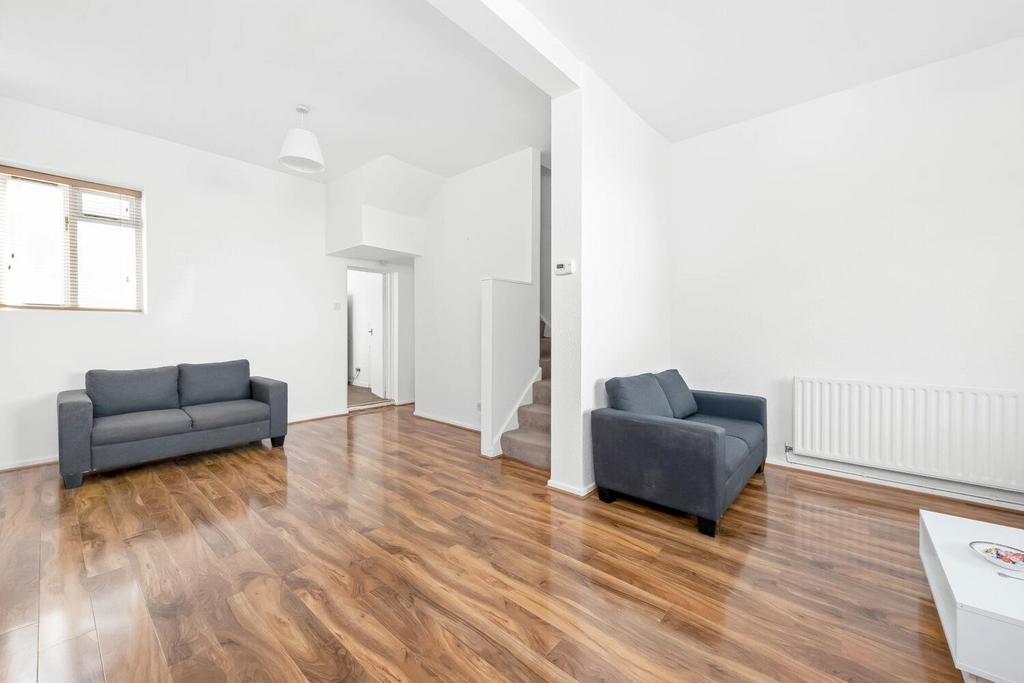 Pellatt Road, East Dulwich, London, SE22 4 bed house £1,075,000