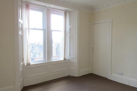 2 bedroom flat to rent, Seafield Road, West End, Dundee, DD1