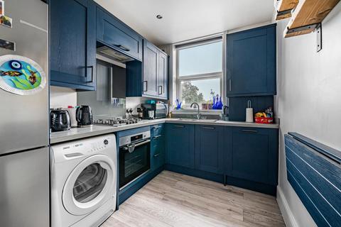 Flat 3, 78 Scotts Lane, Bromley, BR2 0LX