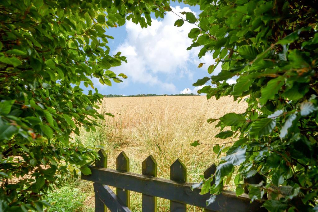 Great Barton, Suffolk 3 bed bungalow for sale £445,000