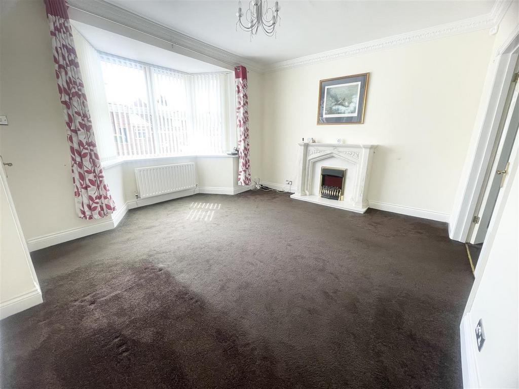 Highfield Drive, South Shields 2 bed semidetached house for sale £