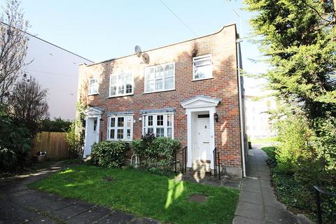 3 bedroom semi-detached house for sale - MAIDENHEAD SL6