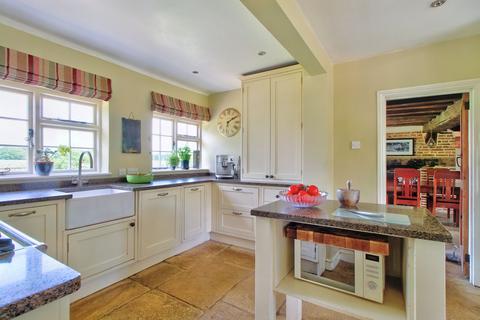 5 bedroom detached house for sale, Whistley Green, Reading RG10