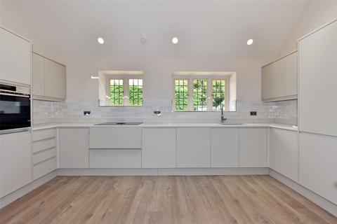 4 bedroom detached house to rent, Nuffield, Henley-on-Thames, Oxfordshire, RG9