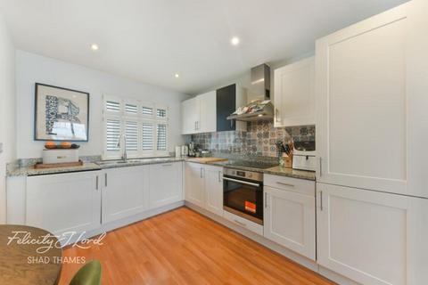 2 bedroom flat to rent, Alscot Road, London, SE1