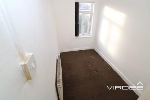 137 Uplands Road, Handsworth, Birmingham, B21 8BT