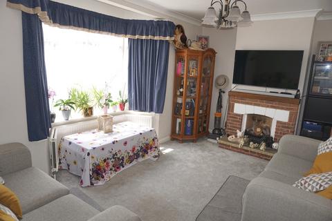 79 Priory Road, Chessington, KT9 1EG