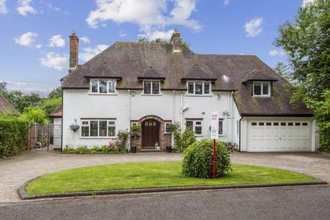 5 bedroom detached house for sale, Moor Hall Drive, Sutton Coldfield, West Midlands, B75.