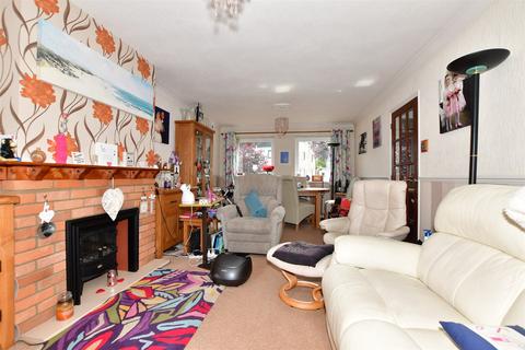 20 Cedar Crescent, St Marys Bay, Romney Marsh, TN29 0XH