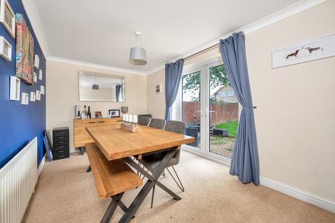 14 Airedale Road, Stamford, PE9 1DJ