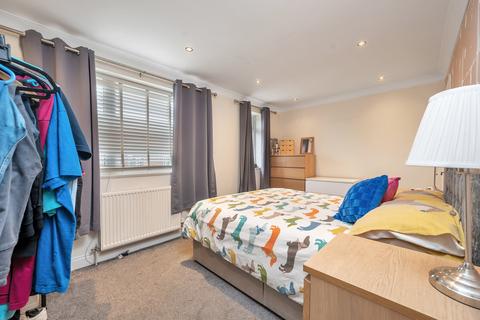 14 Airedale Road, Stamford, PE9 1DJ