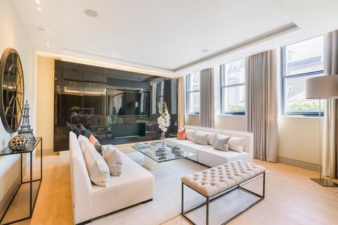3 bedroom apartment for sale, Pall Mall, London, SW1Y