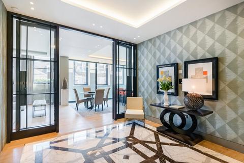 3 bedroom apartment for sale, Pall Mall, London, SW1Y