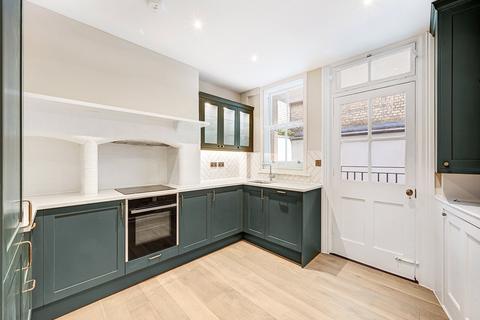 2 bedroom apartment to rent, Mercer Street, Covent Garden, WC2H