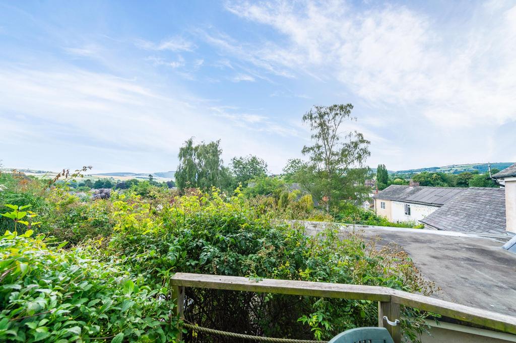 Castle SY9 3 bed character property for sale £340,000