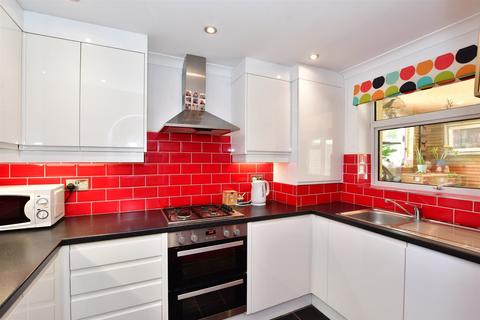 88 Addison Way, Bognor Regis, PO22 9HZ