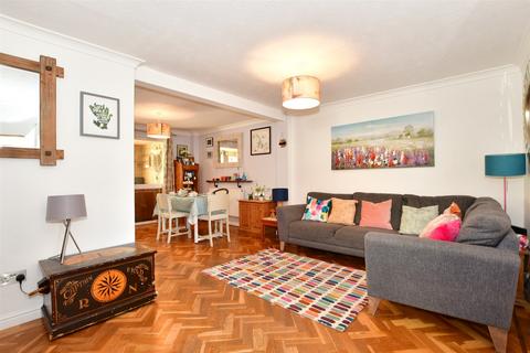 88 Addison Way, Bognor Regis, PO22 9HZ