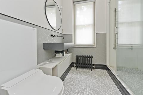 Flat 3, 47 Bramham Gardens, London, SW5 0HQ