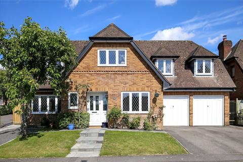 15 Loader Close, Kings Worthy, Winchester, SO23 7TF
