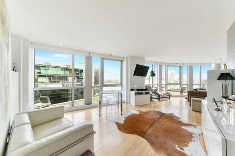 2 bedroom apartment to rent, Ontario Tower, New Providence Wharf, London, E14