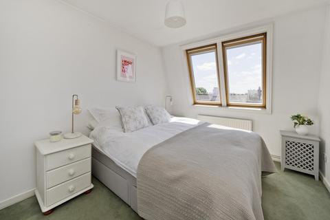 2 bedroom flat to rent, Bassett Road, London, W10