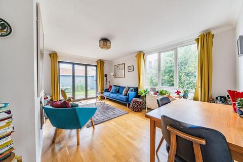 89a Adelaide Avenue, London, SE4 1JY