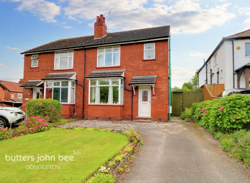 Chester Road, Macclesfield 3 bed semidetached house £325,000
