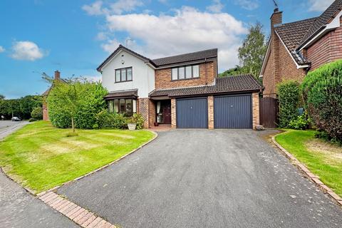 15 Apsley Grove, Dorridge, Solihull, B93 8QP