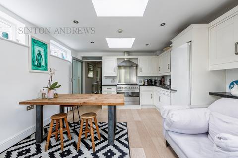24 Mountfield Road, London, W5 2NG