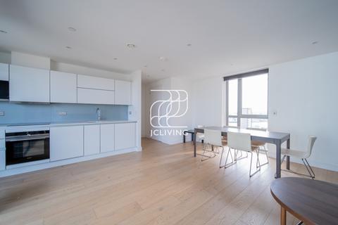 3 bedroom flat to rent, Heritage Tower, London, E14