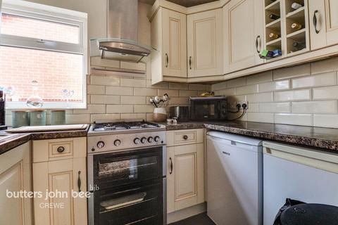 96 Bradfield Road, Coppenhall, Crewe, CW1 3RB