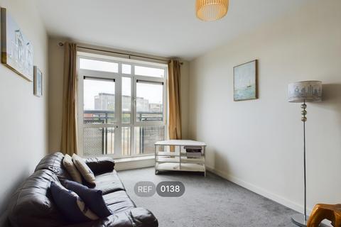 1 bedroom apartment to rent, Trinity Wharf, High Street, HU1